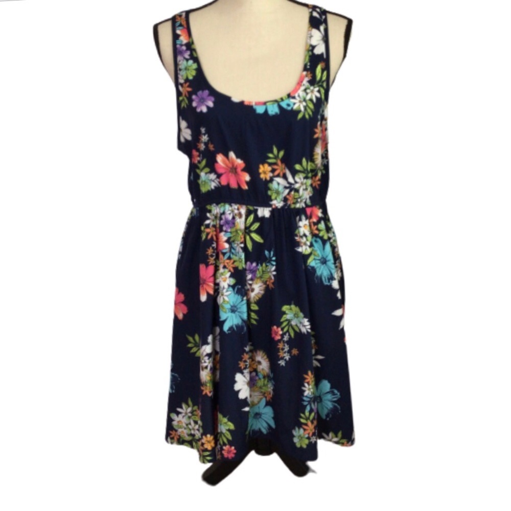 Arizona Jeans Blue Floral Dress Lace Keyhole Back XL